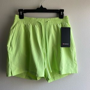 Lululemon Channel Cross Swim Short 5” - Size M
